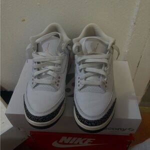 Neapolitan women Jordan 3